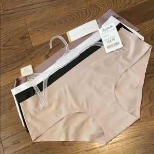 Seamless no show boy short style 4 pack